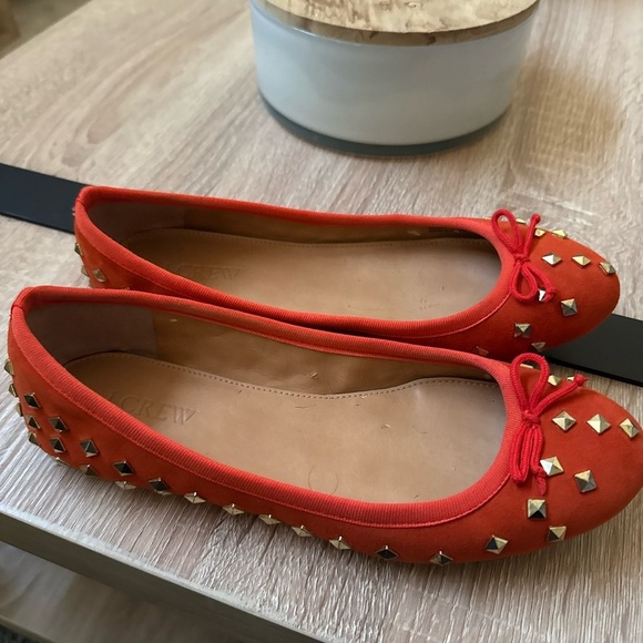 Womens 6 J. Crew Ballet Flats Shoes Orange Suede Slip On Studded Round Toe Bow - Picture 4 of 5